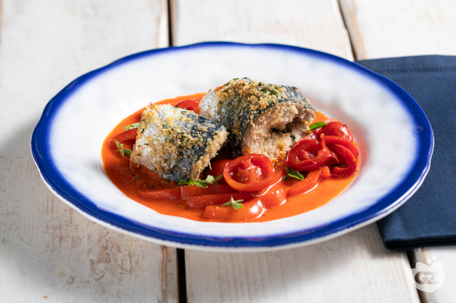 Mackerel and bell pepper rolls: tasty and easy recipe